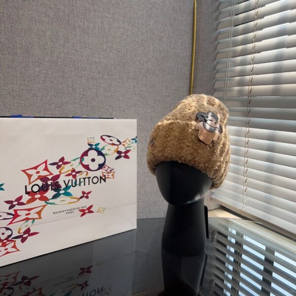 Louis Vuitton Plush knitted hat
