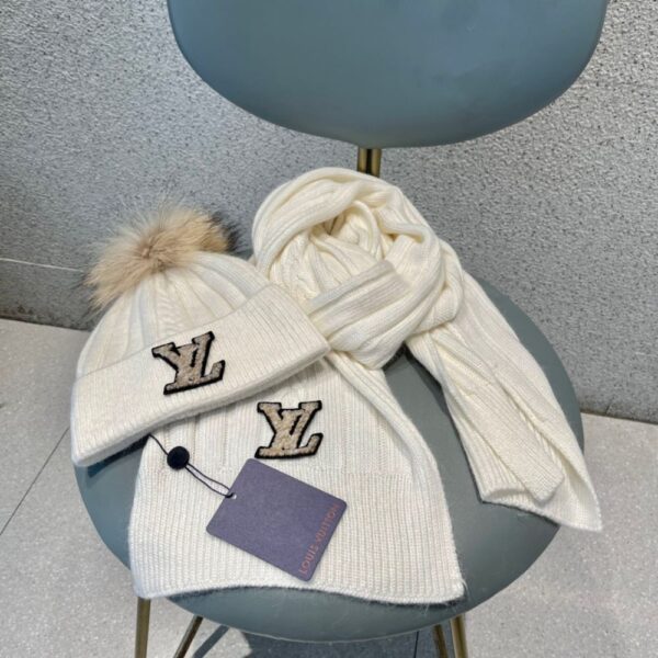 Louis Vuitton Knitted Hat