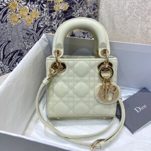 Dior Bag Lady Dr 17*15*7cm White